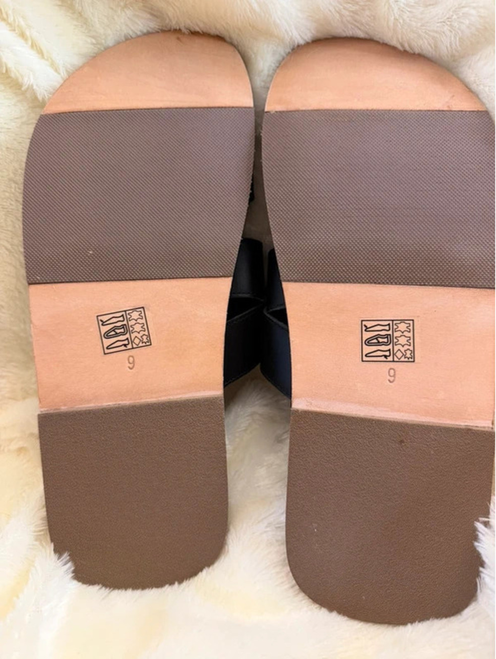 Brand New -in the box-Free People Leather -Stormy Sea- Buckle Black Sandals - Picture 5 of 6